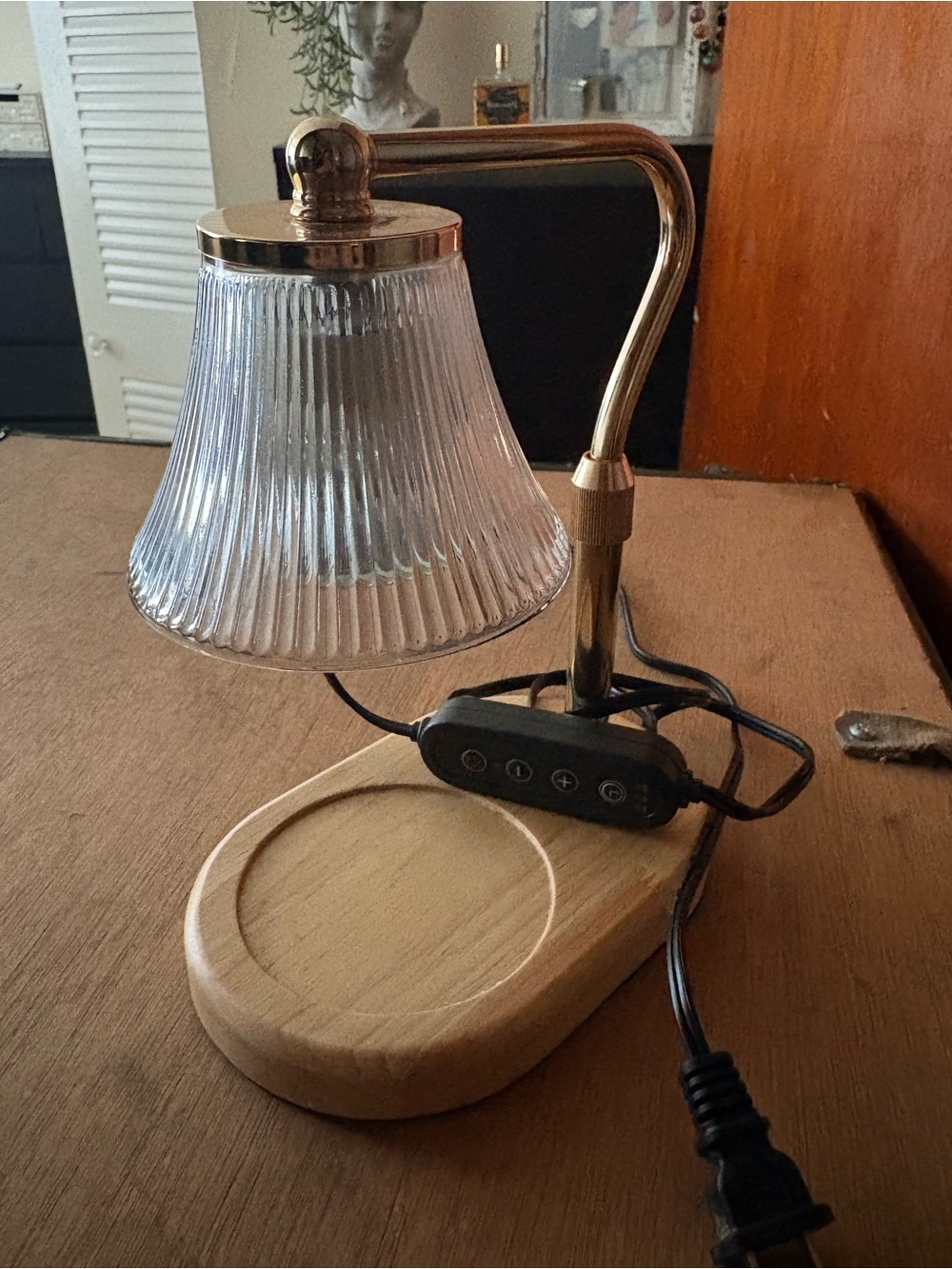 Candle Warmer Ribbed Clear Glass Lantern Lamp with Gold Arm on Wood Base